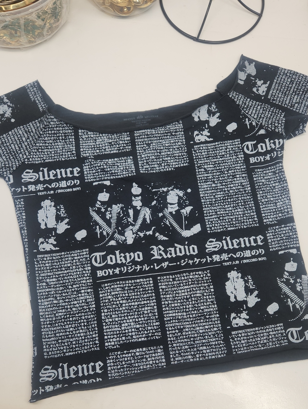 Brandy Melville Graphic Crop Top - Black & White Newspaper Print Xs